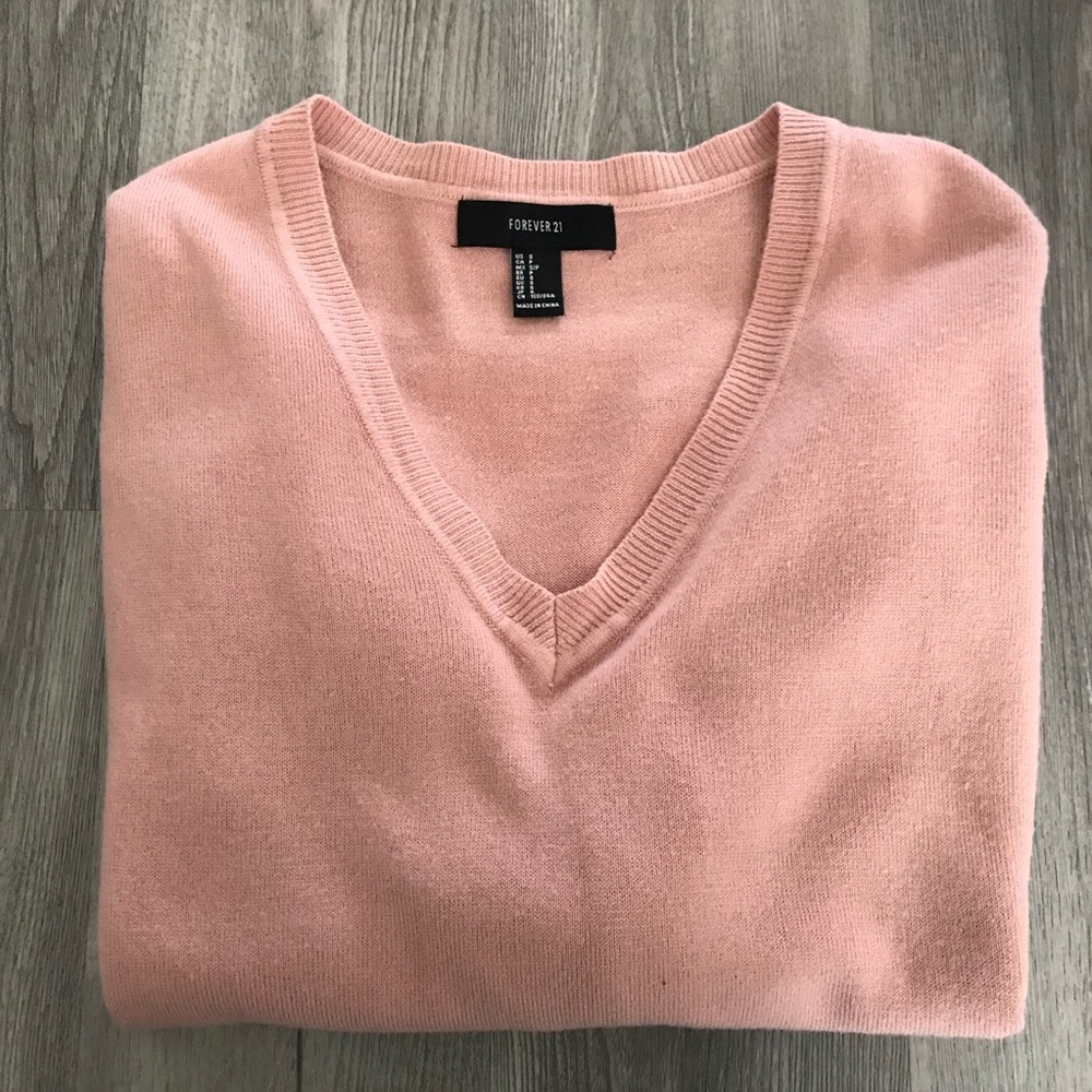 Pink Sweater - Picture 2 of 3